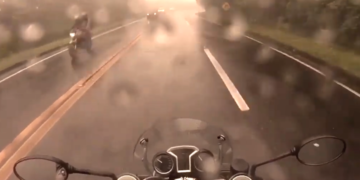 BMW R1200R na Rodovia Mogi Bertioga – SP98. Virb 360